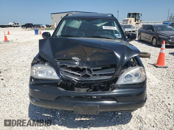 2001 Mercedes-Benz M 320/430/500 z VIN 4JGAB54E81A283210, wystawiony jako Copart lot #52238615 z przebiegiem 176 719 mil mil oraz Szkoda całkowita • Salvage title. Historia ofert i sprzedaży dostępna na DreamBid. Obrazek 5.