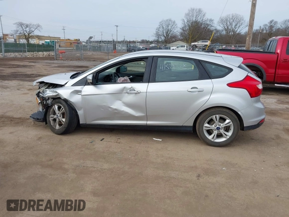 2014 Ford Focus SE with VIN 1FADP3K2XEL449744, listed as a IAAI auction lot 41829228 with 103,032 mi miles. Bid and sale history available at carsss.com. Image 14.