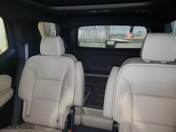 2022 Chevrolet Traverse Premier with VIN 1GNEVKKW7NJ157876, listed as a Copart auction lot 88683885 with 28,459 mi miles and Salvage Title. Bid and sale history available at carsss.com. Image 10.