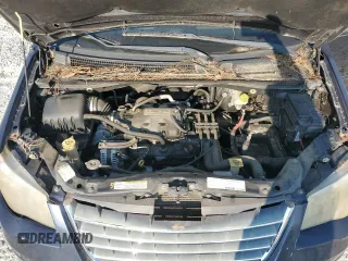 2008 Chrysler Town & Country Touring with VIN 2A8HR54P38R699373, listed as a Copart auction lot 61735215 with 267,554 mi miles and Clean title. Bid and sale history available at DreamBid. Image 12.