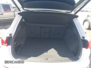 2020 Audi Q3 Premium with VIN WA1AECF31L1098425, listed as a IAAI auction lot 41640806 with 100,462 mi miles and . Bid and sale history available at DreamBid. Image 8.