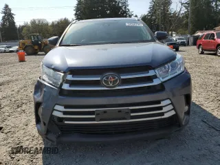 2019 Toyota Highlander SE z VIN 5TDJZRFH1KS959998, wystawiony jako Copart lot #54558795 z przebiegiem 50 566 mil mil oraz Szkoda całkowita • Salvage title. Historia ofert i sprzedaży dostępna na DreamBid. Obrazek 5.