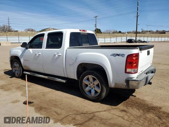 2013 GMC Sierra 1500 SLT with VIN 3GTP2WE76DG247865, listed as a Copart auction lot 48549805 with Not provided miles and Salvage title. Bid and sale history available at DreamBid. Image 2.