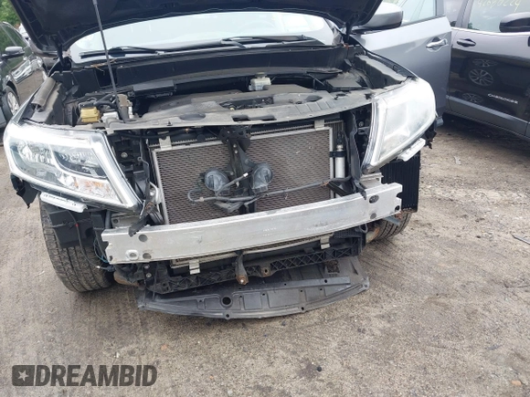 2015 Nissan Pathfinder S z VIN 5N1AR2MM3FC675623, wystawiony jako IAAI lot #42697236 z przebiegiem 99 686 mil mil oraz . Historia ofert i sprzedaży dostępna na DreamBid. Obrazek 6.