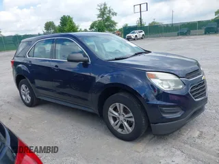 2017 Chevrolet Equinox LS z VIN 2GNALBEK3H1540600, wystawiony jako IAAI lot #42217192 z przebiegiem 131 243 mil mil oraz . Historia ofert i sprzedaży dostępna na DreamBid. Obrazek 1.
