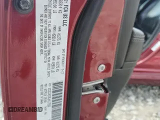 2018 Chrysler 300 Limited z VIN 2C3CCAEG6JH117566, wystawiony jako Copart lot #51456435 z przebiegiem 159 797 mil mil oraz Szkoda całkowita • Salvage title. Historia ofert i sprzedaży dostępna na DreamBid. Obrazek 14.