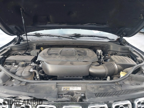2019 Jeep Grand Cherokee Overland with VIN 1C4RJFCG6KC726690, listed as a IAAI auction lot 41421299 with 116,190 mi miles. Bid and sale history available at carsss.com. Image 10.