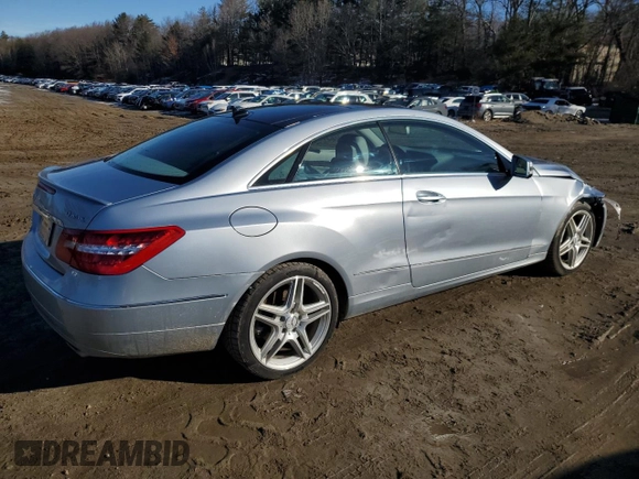 2013 Mercedes-Benz E-Class E 350 with VIN WDDKJ8JB3DF200710, listed as a Copart auction lot 46750215 with 140,926 mi miles and Clean Title. Bid and sale history available at carsss.com. Image 3.