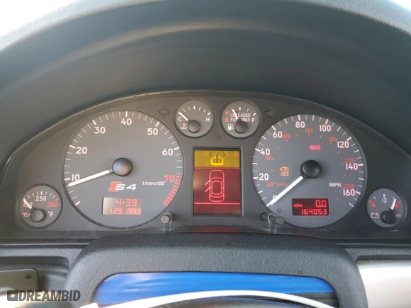 2001 Audi S4 with VIN WAURD68D41A135013, listed as a Copart auction lot 48260185 with 164,053 mi miles and Clean Title. Bid and sale history available at carsss.com. Image 9.