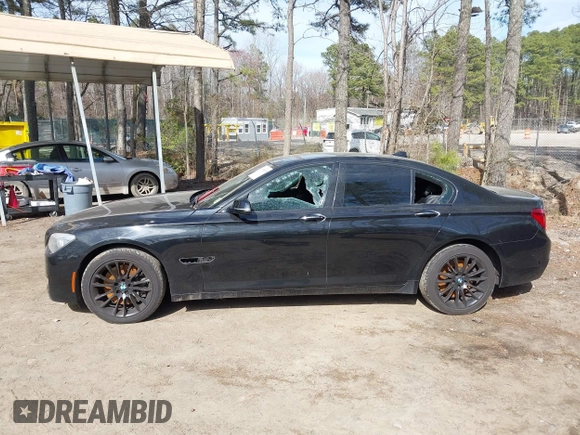 2013 BMW 7 Series 750i xDrive with VIN WBAYB6C59DD223947, listed as a IAAI auction lot 41585255 with Not provided miles and . Bid and sale history available at DreamBid. Image 13.