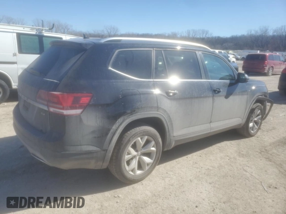 2018 Volkswagen Atlas SE с VIN 1V2CP2CA3JC596938, выставлен на аукционе Copart как лот 46811805 с пробегом 169 414 миль миль и Списание • Salvage title. История ставок и продаж доступна на DreamBid. Изображение 3.
