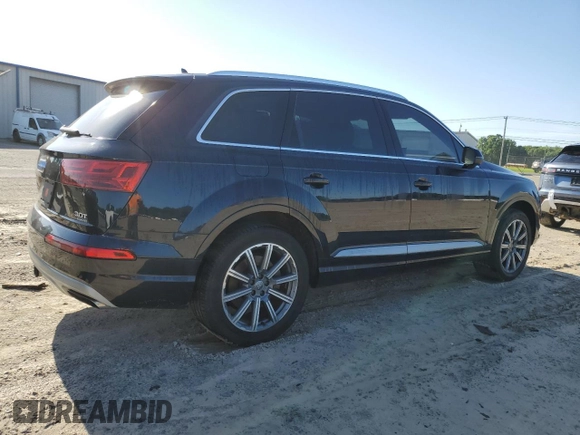 2017 Audi Q7 Premium Plus with VIN WA1LAAF75HD026015, listed as a Copart auction lot 58041095 with 127,076 mi miles and Salvage title. Bid and sale history available at DreamBid. Image 3.