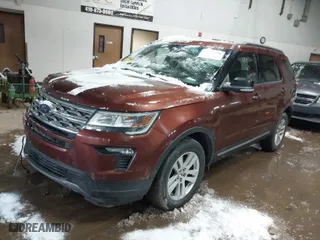 2018 Ford Explorer XLT with VIN 1FM5K8D83JGB29076, listed as a IAAI auction lot 41597170 with 139,152 mi miles. Bid and sale history available at carsss.com. Image 2.