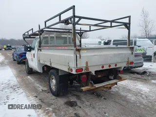 2012 Ford F-250 XL z VIN 1FDBF2A61CEA82989, wystawiony jako IAAI lot #41554078 z przebiegiem 257 846 mil mil oraz . Historia ofert i sprzedaży dostępna na DreamBid. Obrazek 3.