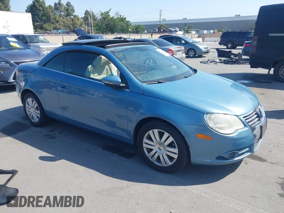 2010 Volkswagen Eos Komfort с VIN WVWBA7AH3AV020427, выставлен на аукционе IAAI как лот 42444669 с пробегом 124 765 миль миль и . История ставок и продаж доступна на DreamBid. Изображение 1.