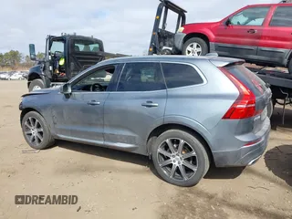 2021 Volvo XC60 Inscription z VIN YV4102RL5M1810024, wystawiony jako IAAI lot #41727510 z przebiegiem 50 606 mil mil oraz . Historia ofert i sprzedaży dostępna na DreamBid. Obrazek 14.