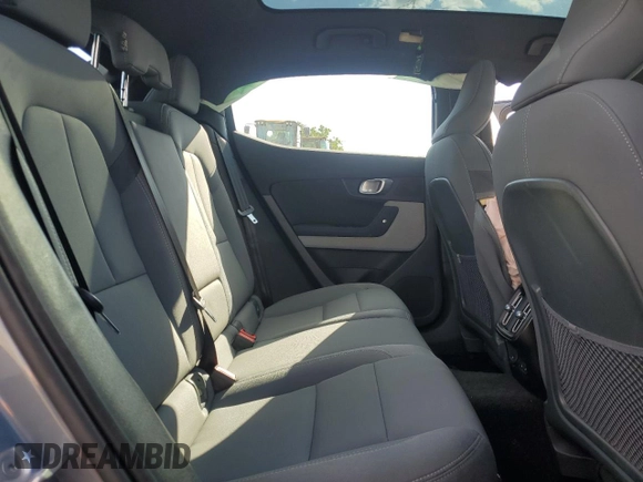 2023 Polestar 2 z VIN YSMEG3KA1PL128835, wystawiony jako Copart lot #57101535 z przebiegiem 66 123 mil mil oraz Tytuł czysty. Historia ofert i sprzedaży dostępna na DreamBid. Obrazek 10.