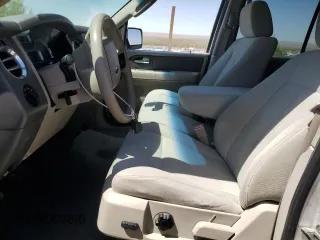 2007 Ford Expedition Max XLT with VIN 1FMFK16567LA77702, listed as a Copart auction lot 50815085 with 127,755 mi miles and Salvage title. Bid and sale history available at DreamBid. Image 7.