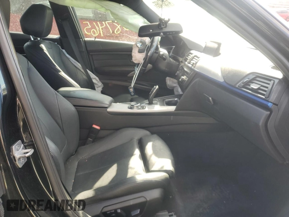 2015 BMW 3 Series 335i xDrive z VIN WBA3B9G54FNR93430, wystawiony jako Copart lot #47087465 z przebiegiem 89 414 mil mil oraz Szkoda całkowita • Salvage title. Historia ofert i sprzedaży dostępna na DreamBid. Obrazek 7.