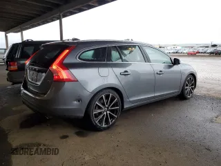 2017 Volvo V60 Premier with VIN YV140MEK3H1339550, listed as a Copart auction lot 86770894 with 128,343 mi miles and Salvage Title. Bid and sale history available at carsss.com. Image 3.