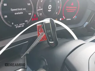 2024 Porsche Cayenne z VIN WP1AA2AY4RDA14120, wystawiony jako IAAI lot #41477355 z przebiegiem 3 134 mil mil oraz . Historia ofert i sprzedaży dostępna na DreamBid. Obrazek 11.