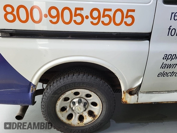 2012 Chevrolet Express Cargo with VIN 1GCSGAFX9C1154574, listed as a IAAI auction lot 42326173 with 253,004 mi miles and . Bid and sale history available at DreamBid. Image 1.