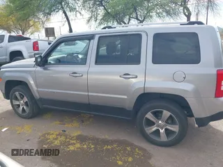 2016 Jeep Patriot High Altitude with VIN 1C4NJRFB8GD595327, listed as a IAAI auction lot 42061901 with 78,981 mi miles and . Bid and sale history available at DreamBid. Image 14.