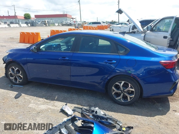 2021 Kia Forte LXS with VIN 3KPF24ADXME344784, listed as a IAAI auction lot 42253167 with 31,758 mi miles and . Bid and sale history available at DreamBid. Image 15.