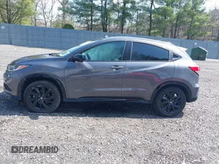 2022 Honda HR-V Sport with VIN 3CZRU6H16NM775705, listed as a IAAI auction lot 42024805 with Not Provided miles and . Bid and sale history available at carsss.com. Image 14.