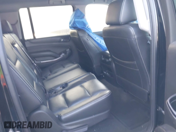 2016 GMC Yukon XL SLE with VIN 1GKS1FKC6GR140418, listed as a IAAI auction lot 41843064 with 155,472 mi miles. Bid and sale history available at carsss.com. Image 8.