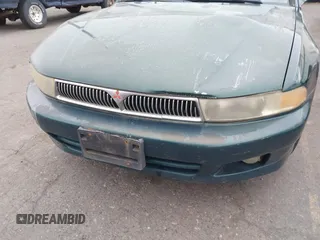 2001 Mitsubishi Galant ES z VIN 4A3AA46G81E210487, wystawiony jako IAAI lot #42120831 z przebiegiem Nie podano mil oraz . Historia ofert i sprzedaży dostępna na DreamBid. Obrazek 10.