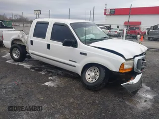 1999 Ford F-350 XL z VIN 1FTSW30F3XED77481, wystawiony jako IAAI lot #41465113 z przebiegiem 204 086 mil mil oraz . Historia ofert i sprzedaży dostępna na DreamBid. Obrazek 1.