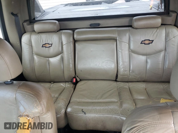 2002 Chevrolet Avalanche with VIN 3GNEC13T12G165778, listed as a Copart auction lot 79427234 with 275,313 mi miles and Salvage Title. Bid and sale history available at DreamBid. Image 10.