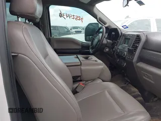 2019 Ford F-250 XL with VIN 1FT7W2B65KED93008, listed as a IAAI auction lot 42524436 with 258,924 mi miles and . Bid and sale history available at DreamBid. Image 5.