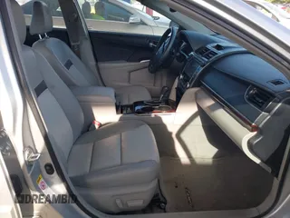 2014 Toyota Camry L with VIN 4T1BF1FK6EU840706, listed as a IAAI auction lot 39109449 with 164,746 mi miles. Bid and sale history available at carsss.com. Image 5.