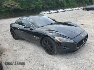2009 Maserati GranTurismo с VIN ZAMGJ45A990047377, выставлен на аукционе Copart как лот 60991755 с пробегом 95 562 миль миль и Чистый • Clean title. История ставок и продаж доступна на DreamBid. Изображение 4.