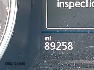 2019 Volkswagen Tiguan S с VIN 3VV1B7AX7KM013381, выставлен на аукционе IAAI как лот 41813840 с пробегом 89 258 миль миль и . История ставок и продаж доступна на DreamBid. Изображение 15.