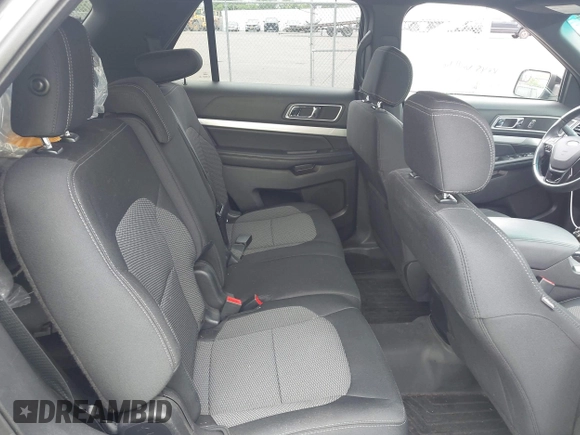 2017 Ford Explorer XLT with VIN 1FM5K8D83HGB04575, listed as a IAAI auction lot 42523277 with 94,272 mi miles and . Bid and sale history available at DreamBid. Image 8.