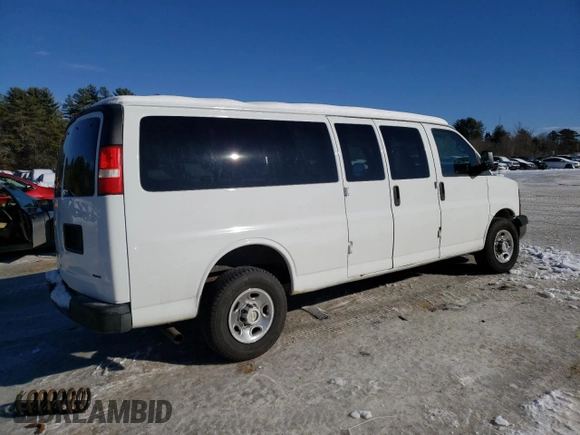 2008 Chevrolet Express Passenger z VIN 1GAHG39K481168968, wystawiony jako Copart lot #45374785 z przebiegiem 44 010 mil mil oraz Czysty tytuł • Clean title. Historia ofert i sprzedaży dostępna na DreamBid. Obrazek 3.