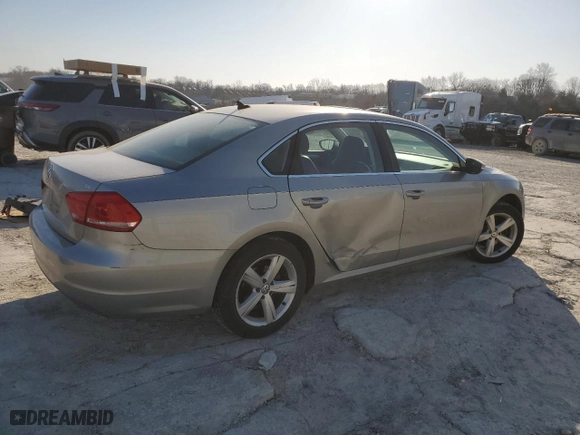 2012 Volkswagen Passat SE with VIN 1VWBP7A35CC014949, listed as a Copart auction lot 48211475 with 127,879 mi miles and Salvage Title. Bid and sale history available at carsss.com. Image 3.