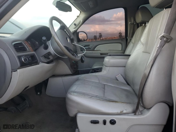 2008 Chevrolet Silverado 1500 LTZ with VIN 2GCEC13J281112046, listed as a Copart auction lot 78277364 with 177,717 mi miles and Salvage Title. Bid and sale history available at carsss.com. Image 7.