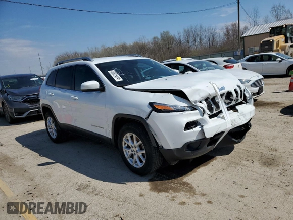 2015 Jeep Cherokee Latitude with VIN 1C4PJMCB3FW668400, listed as a Copart auction lot 48825454 with 111,284 mi miles and Non Repairable. Bid and sale history available at carsss.com. Image 4.