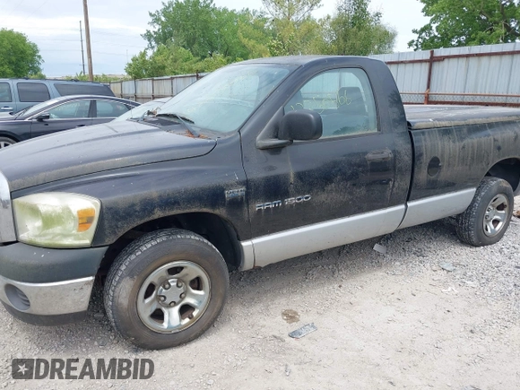 2007 Dodge 1500 ST z VIN 1D7HA16227J564919, wystawiony jako IAAI lot #42250566 z przebiegiem 100 515 mil mil oraz . Historia ofert i sprzedaży dostępna na DreamBid. Obrazek 6.