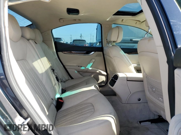 2016 Maserati Ghibli S Q4 z VIN ZAM57RTA8G1173582, wystawiony jako Copart lot #48792615 z przebiegiem Nie podano mil oraz Szkoda całkowita • Salvage title. Historia ofert i sprzedaży dostępna na DreamBid. Obrazek 10.