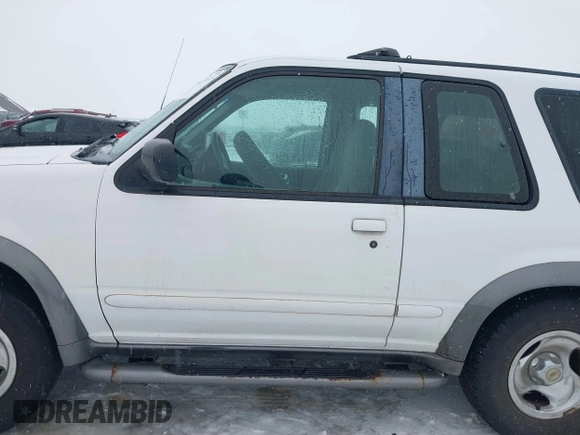 1998 Ford Explorer Sport z VIN 1FMYU24X4WUB60583, wystawiony jako IAAI lot #41611027 z przebiegiem 197 653 mil mil oraz . Historia ofert i sprzedaży dostępna na DreamBid. Obrazek 14.
