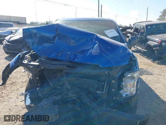 2018 Ford F-150 XL with VIN 1FTMF1CB7JFD79550, listed as a IAAI auction lot 41156870 with 72,629 mi miles and . Bid and sale history available at DreamBid. Image 12.
