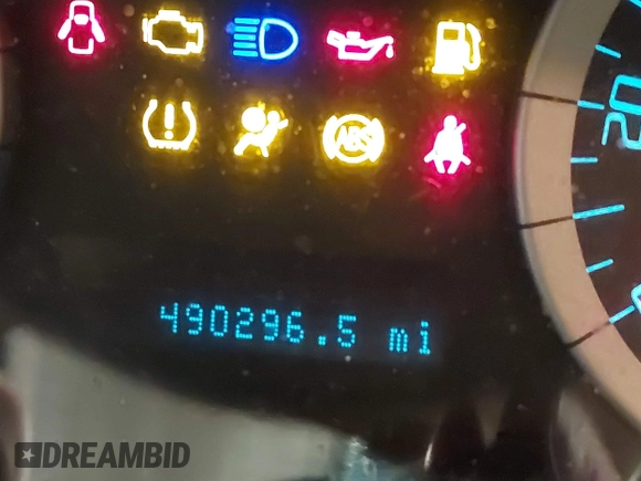 2010 Ford Escape Hybrid with VIN 1FMCU4K31AKC15842, listed as a IAAI auction lot 41332030 with 490,296 mi miles and . Bid and sale history available at DreamBid. Image 7.