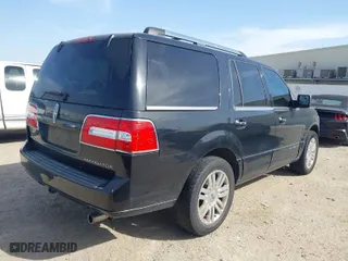 2013 Lincoln Navigator with VIN 5LMJJ2H5XDEL09294, listed as a IAAI auction lot 41794866 with 184,288 mi miles. Bid and sale history available at carsss.com. Image 4.