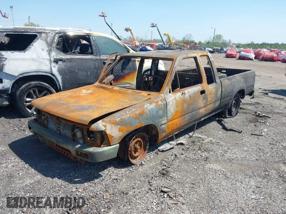 1994 Toyota 2WD Pickups DX with VIN JT4RN93P4R5100284, listed as a IAAI auction lot 41866728 with 190,001 mi miles. Bid and sale history available at carsss.com. Image 6.