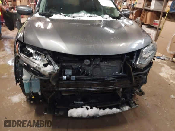 2014 Nissan Rogue S with VIN 5N1AT2MVXEC829351, listed as a IAAI auction lot 41903065 with 146,736 mi miles. Bid and sale history available at carsss.com. Image 6.